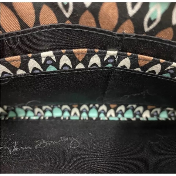 VERA BRADLEY Paisley Floral Embroidered Boho Black Wallet Wrist Strap Clutch - Picture 7 of 13